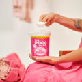 THE PINK STUFF Prášek na odstranění skvrn z barevného prádla, 1 kg